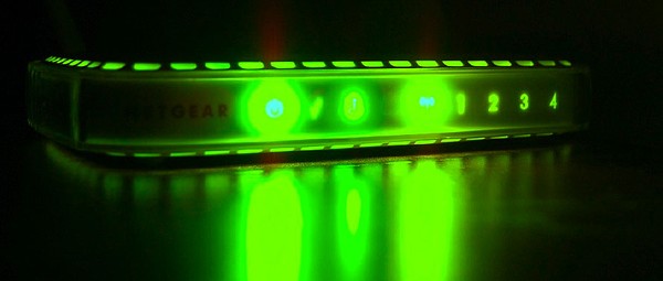 Green lights on a box with the numbers 1, 2, 3, 4.